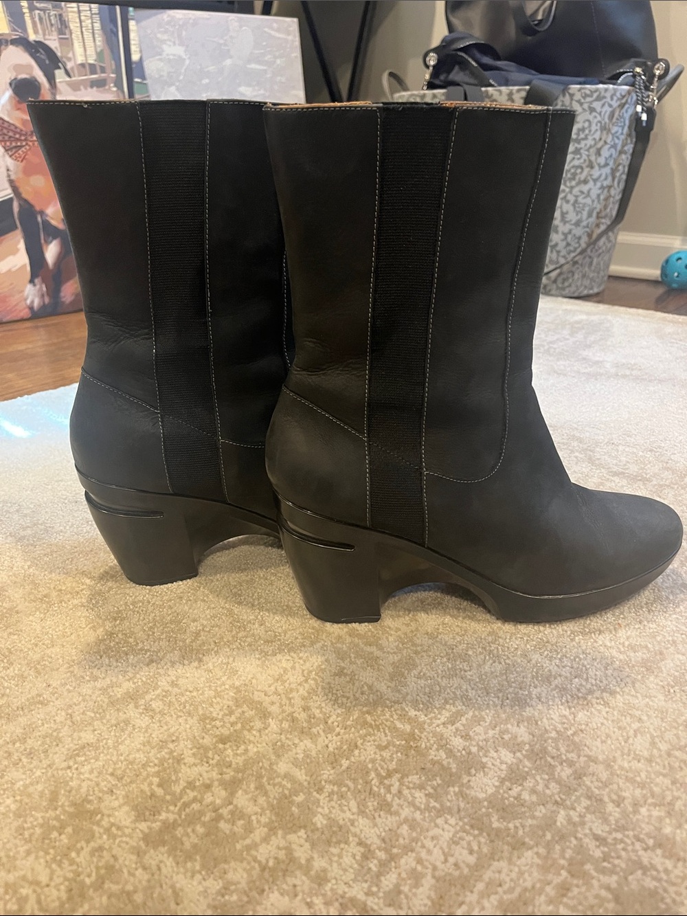 Black Leather Cole Hahn Women’s Boots with Nike Air Heel size 9